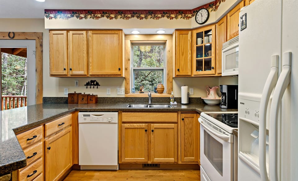 Fully equipped kitchen