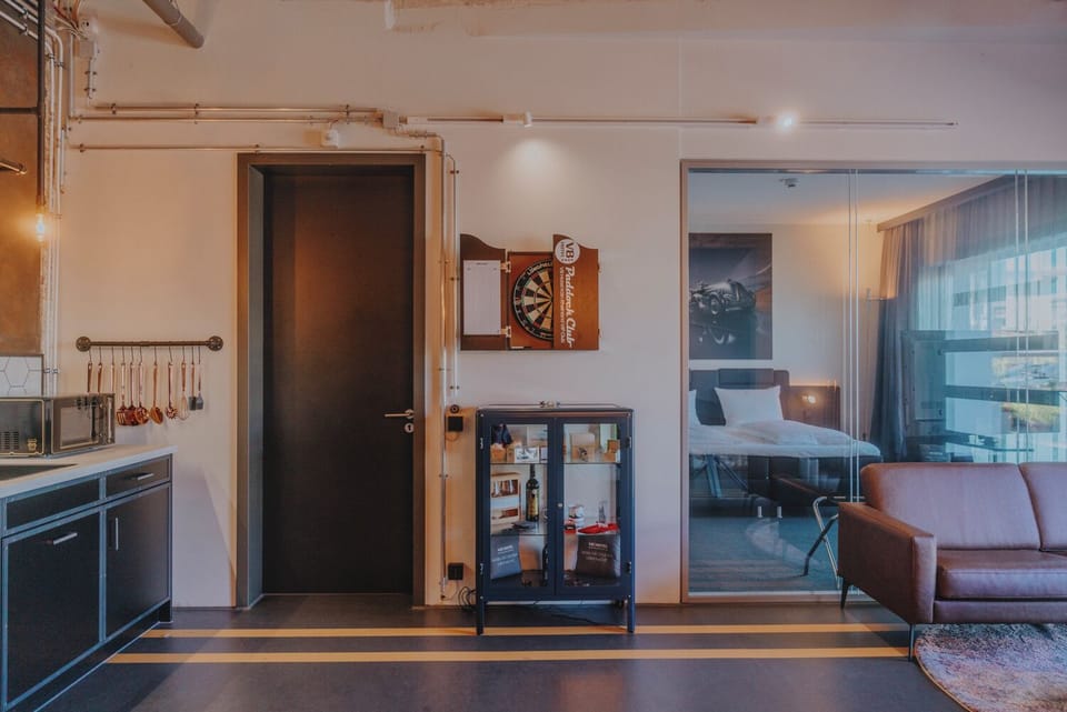 Racing Suite | In-room safe, desk, laptop workspace, soundproofing