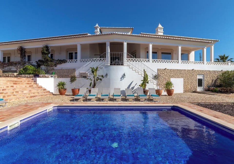 Villa Atlantic Blue