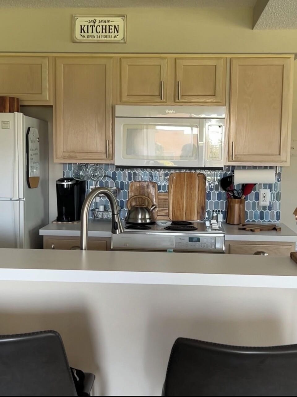 Open kitchen, dining and living