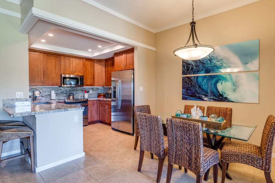 Fully equipped kitchen with modern appliances for home-cooked meals or quick beach-day snacks.