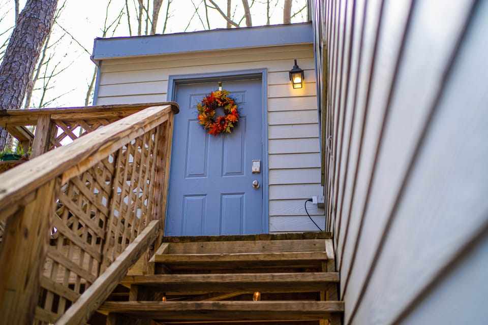 Private Entry - Guesthouse