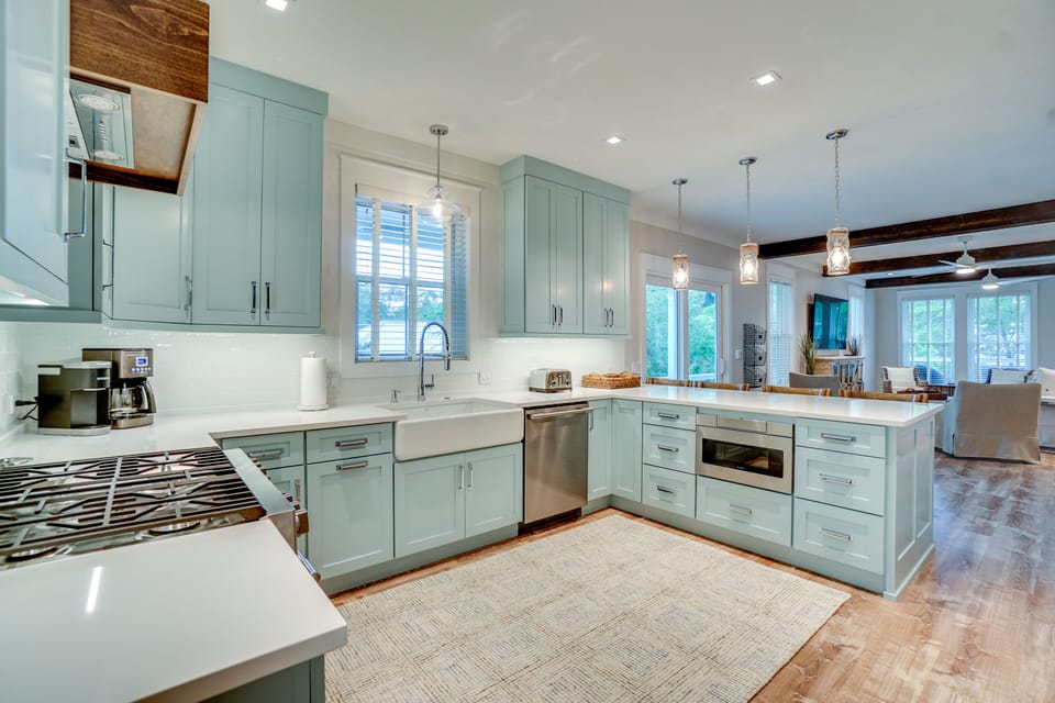 The kitchen is completely open to the dining room and great room