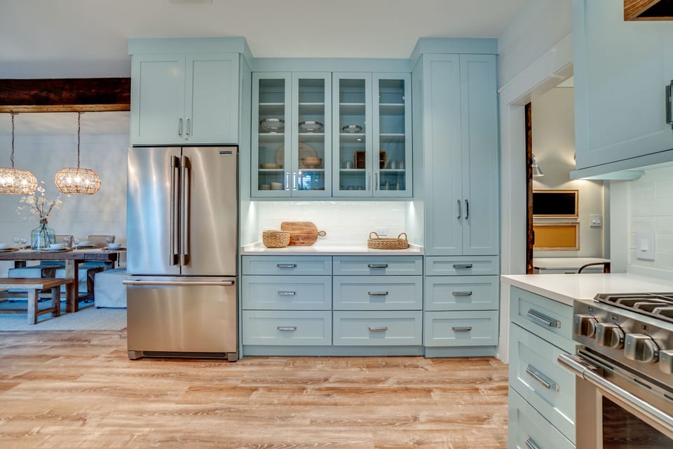 Large butlers pantry for all of your food storage needs
