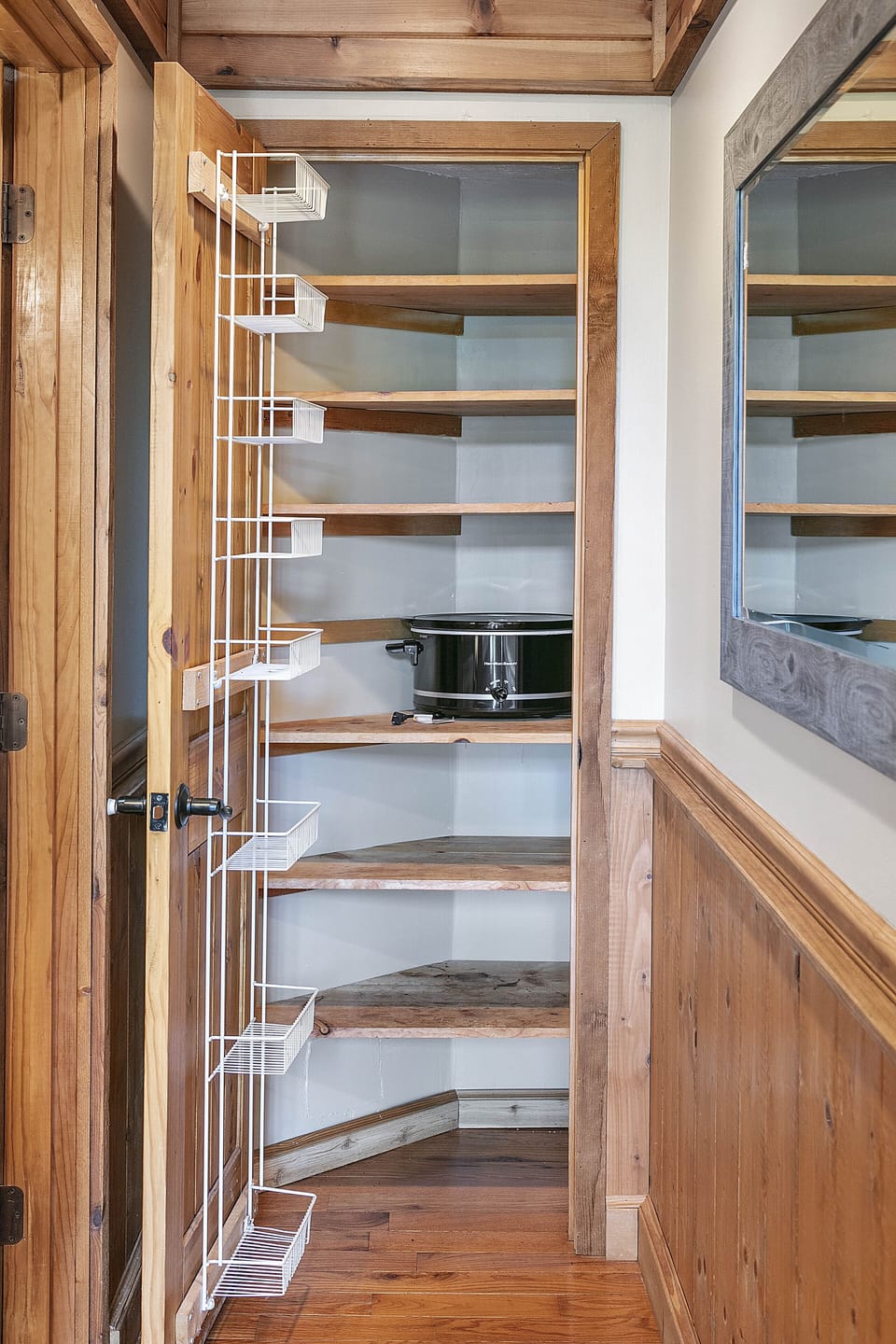 Spacious pantry next to kitchen. Unheard of in cabins





