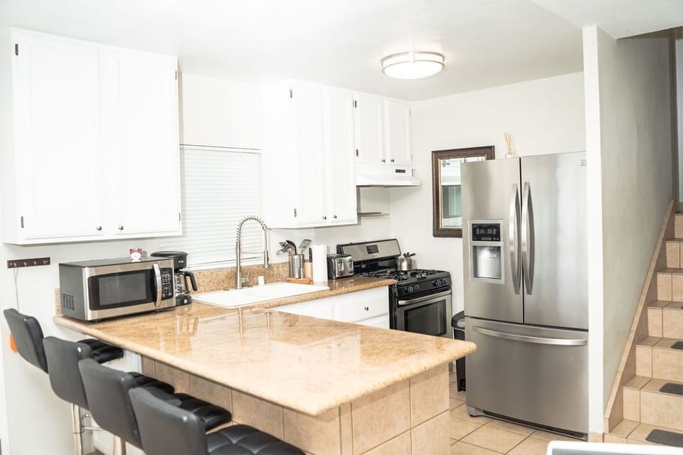 Fully equipped kitchen.  Watch the ocean as you cook, or just relax.