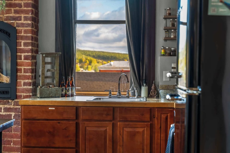 sink with views