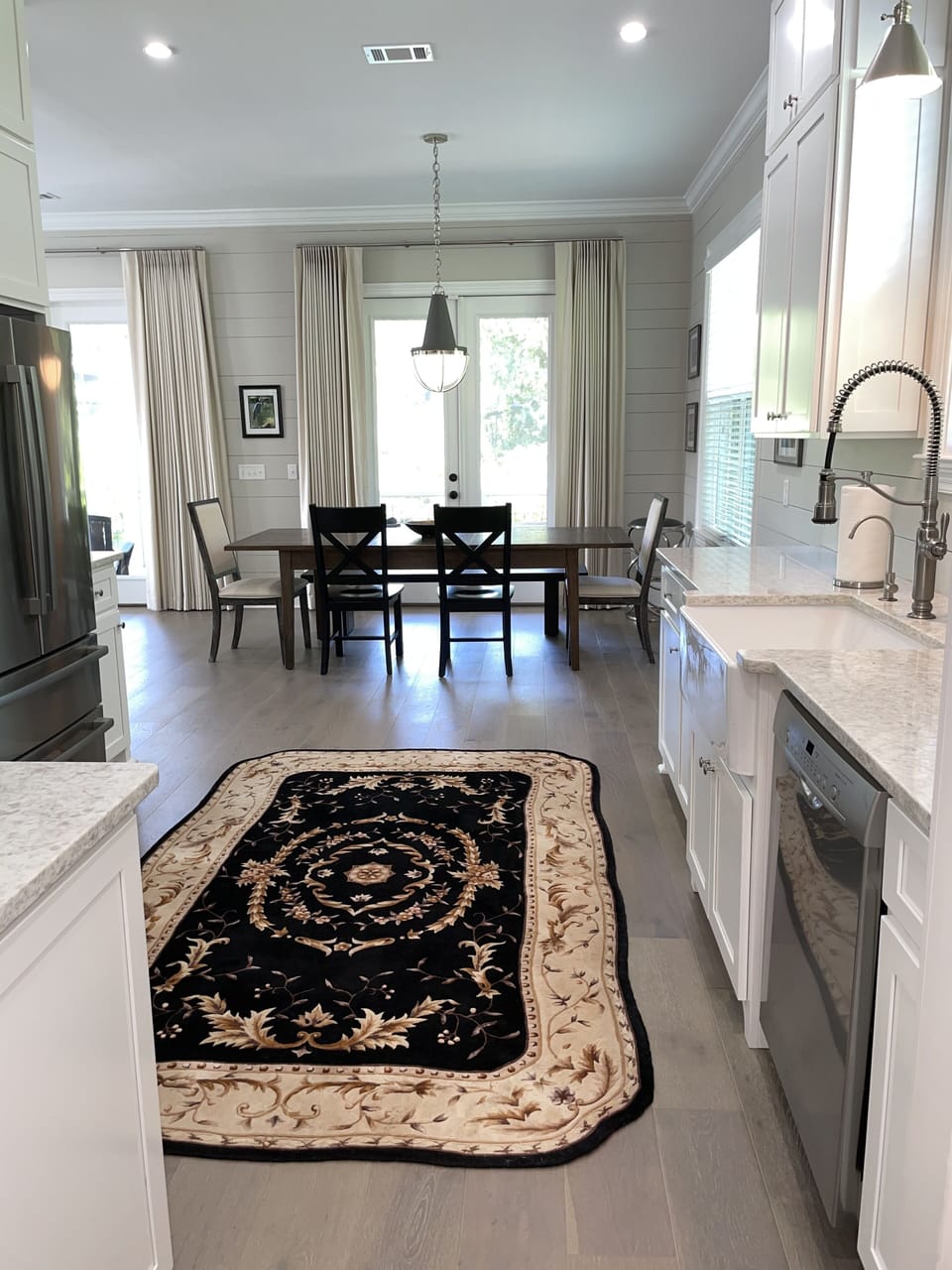Kitchen with top of the line Bosch appliances 