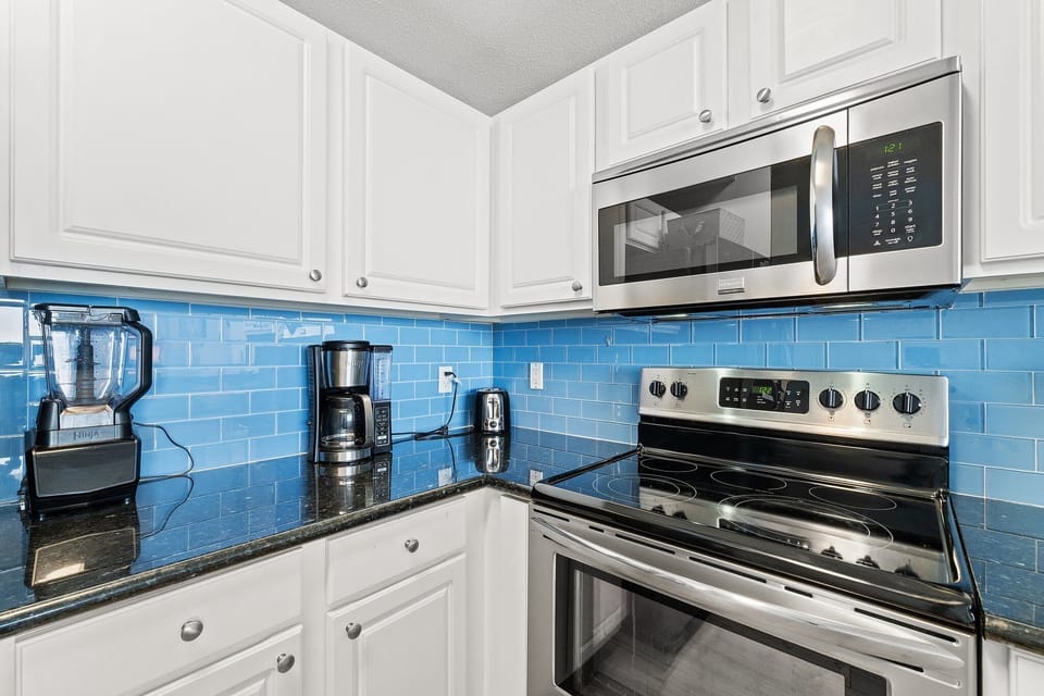 Fully equipped kitchen for all your cooking needs. 