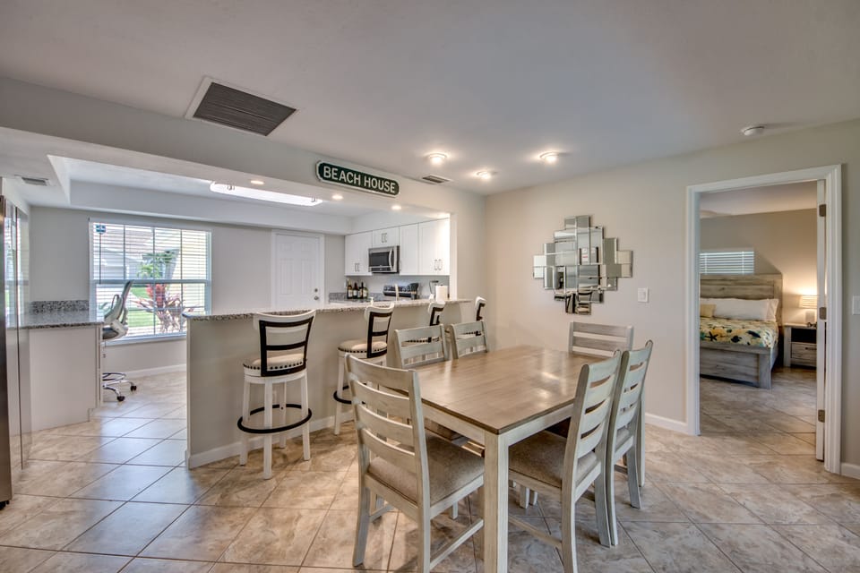 OPen floor plan!