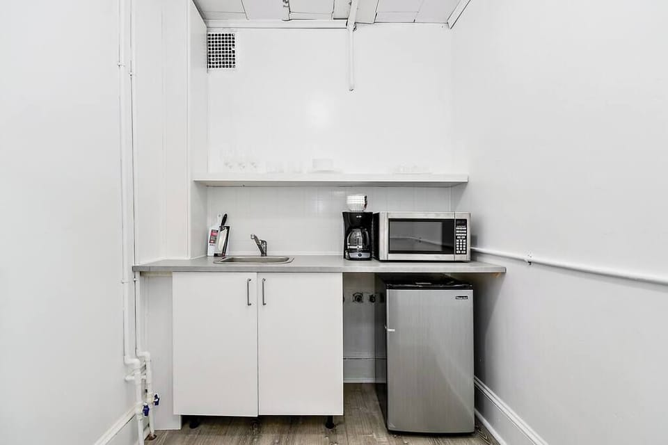 Kitchenette