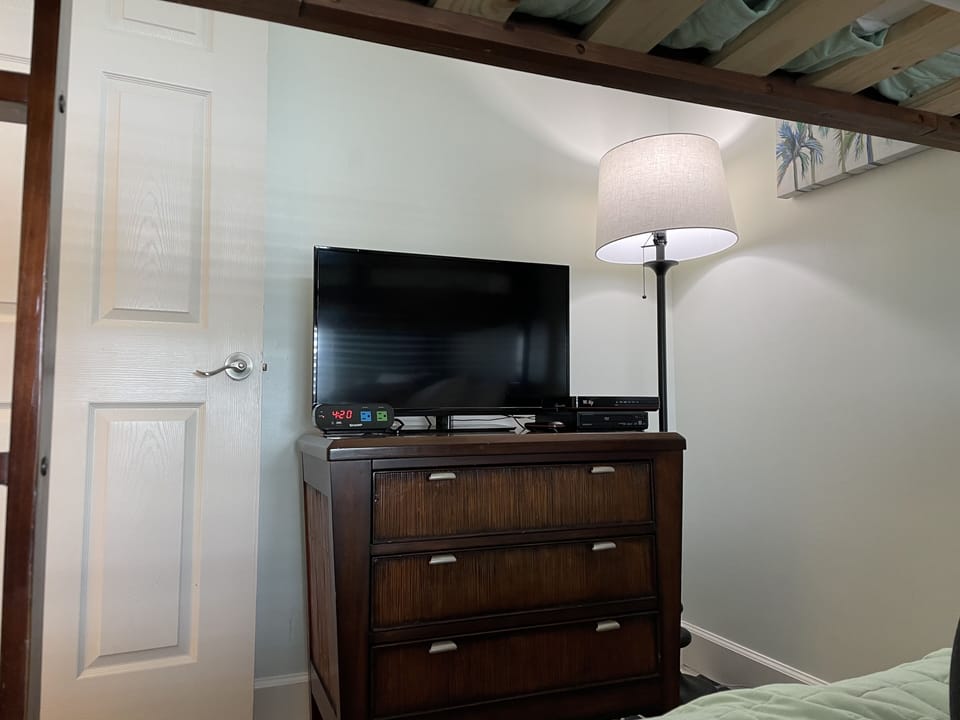 Tv and blu-ray player in the bunk room. 