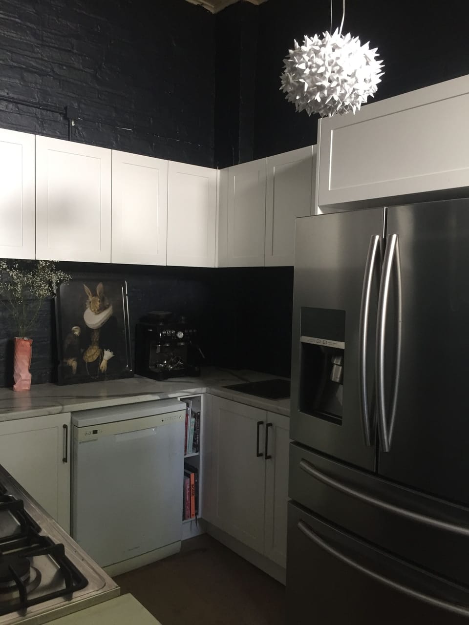 Kitchen with dishwasher, ice/water fridge etc