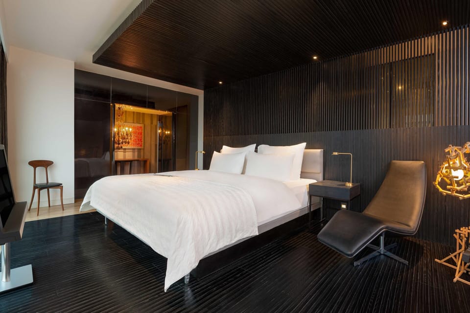 Minibar, in-room safe, desk, soundproofing