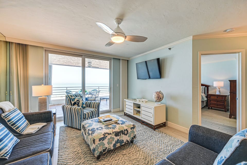Living Room | Central Heat & A/C | Free WiFi (High Speed)