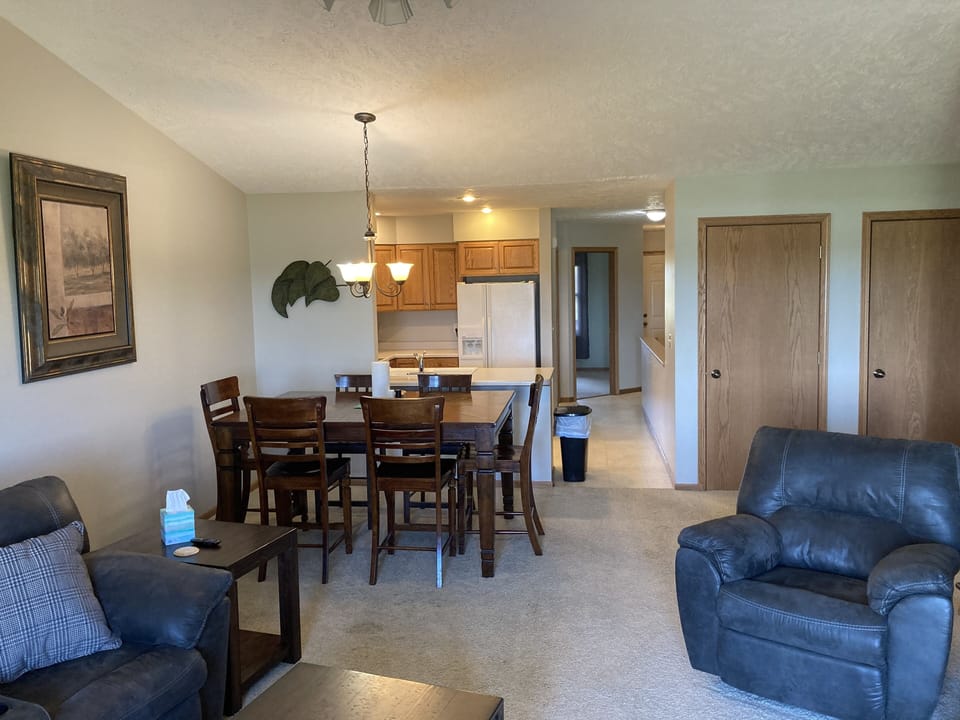 Dining table (seats up to 8)