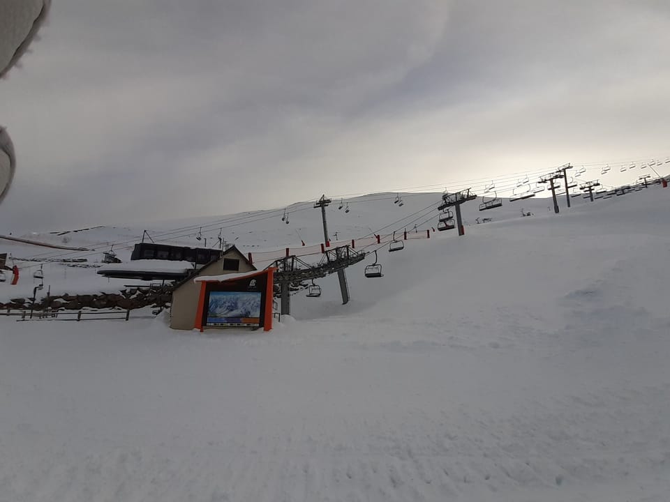 Snow and ski sports
