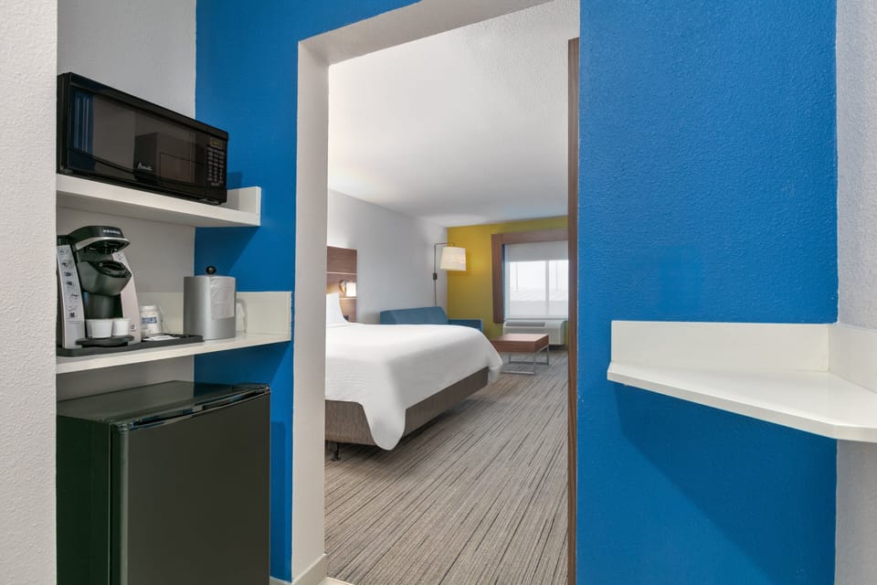 Premium bedding, Select Comfort beds, in-room safe, blackout drapes