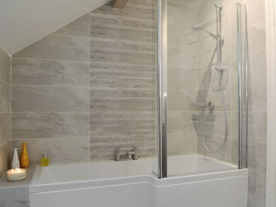 Attractive bathroom | The Coach House, Keswick