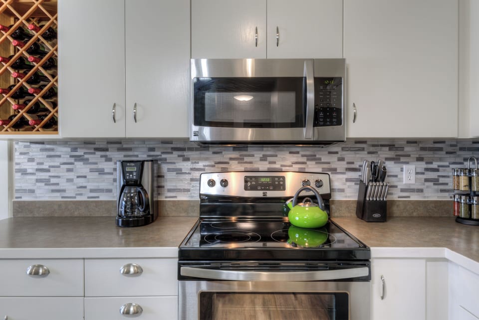 Cook your favorite meal | Main Level