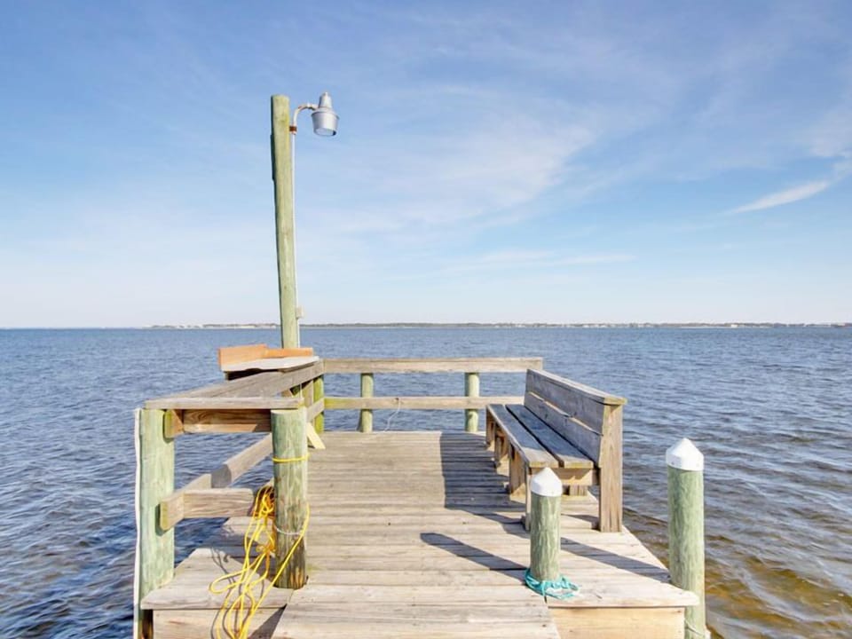 Dock