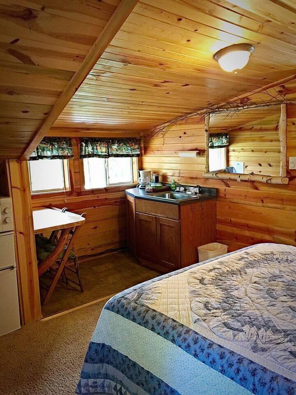 LOFT2.jpg