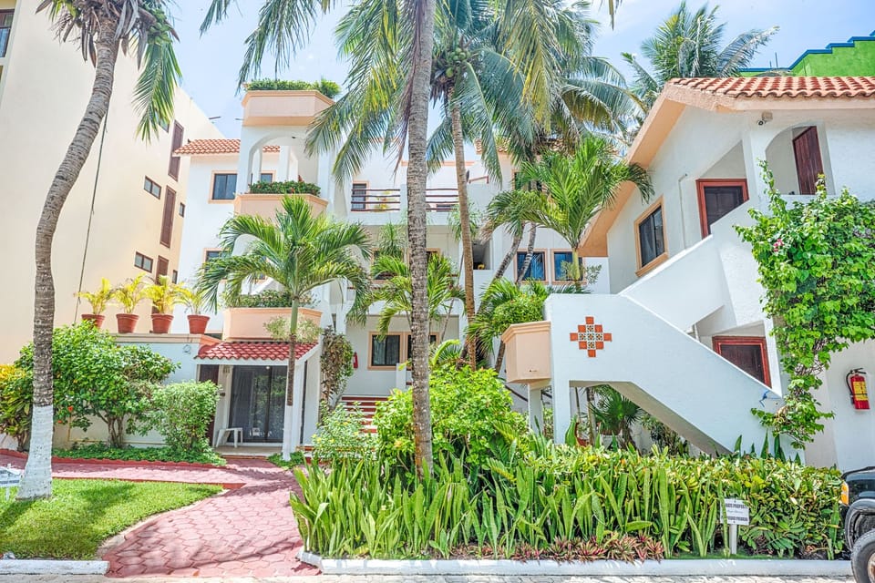 Playa Blanca condos