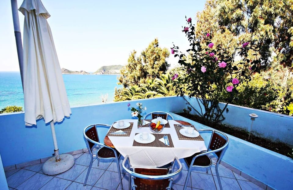 Apartment | Balcony