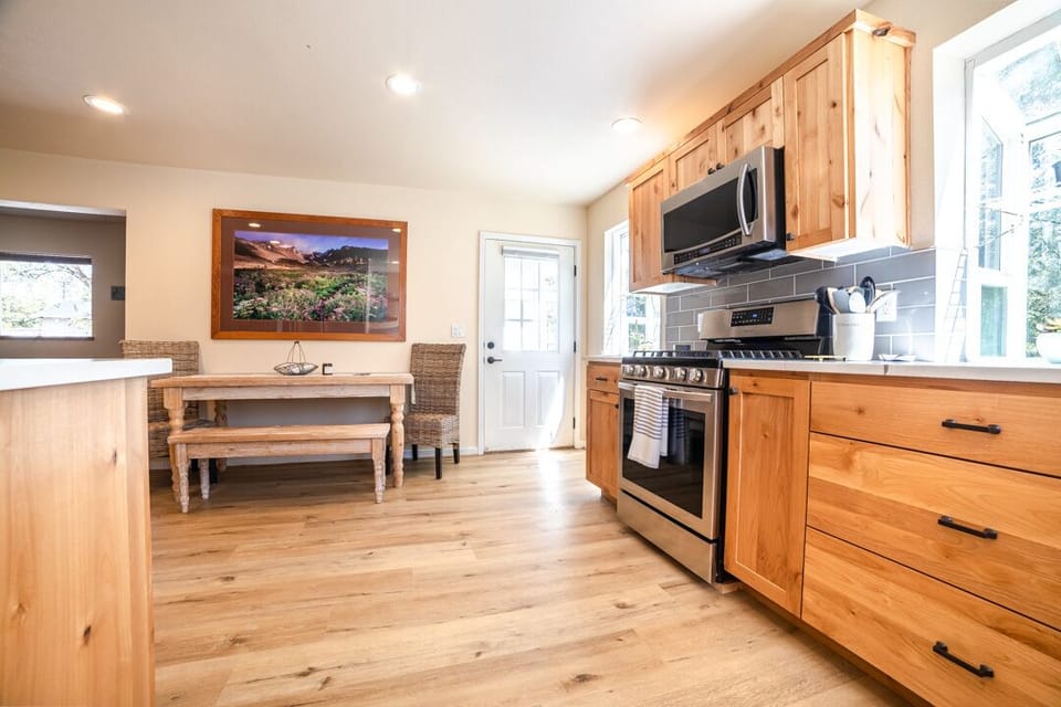 Kitchen, dinning