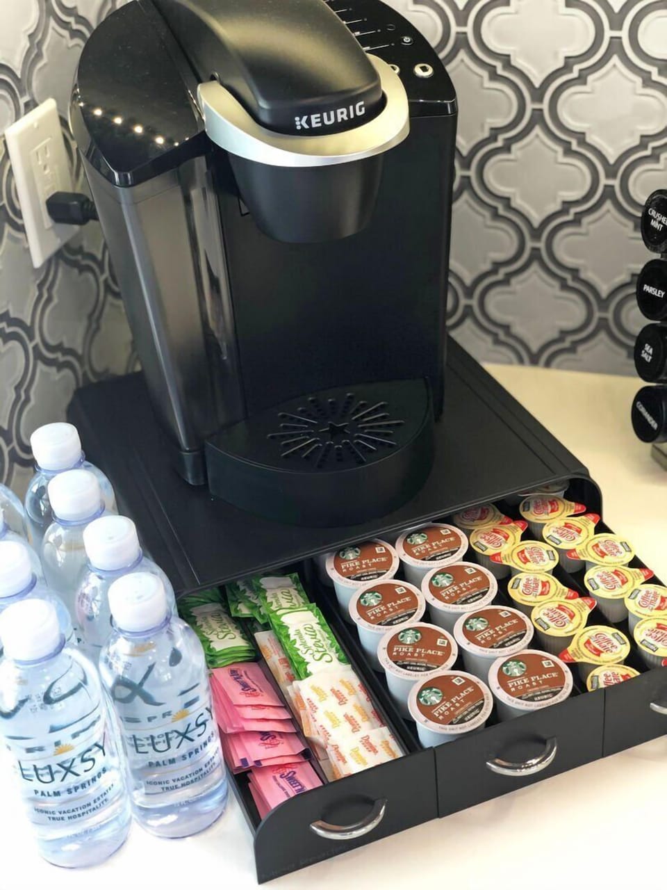 FULLY STOCKED AS YOU SEE IT IN THE PHOTO!