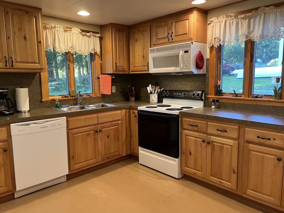 Fully equipped kitchen