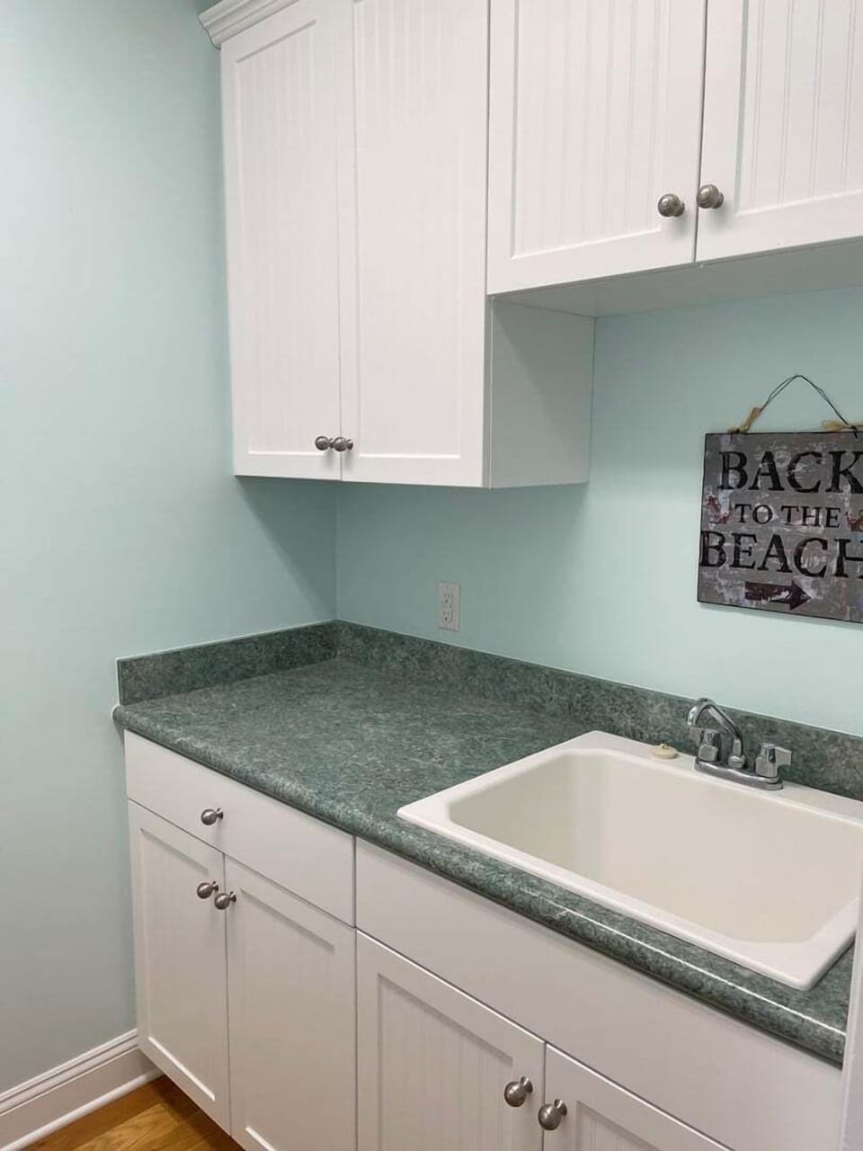 Upper Level Laundry Room