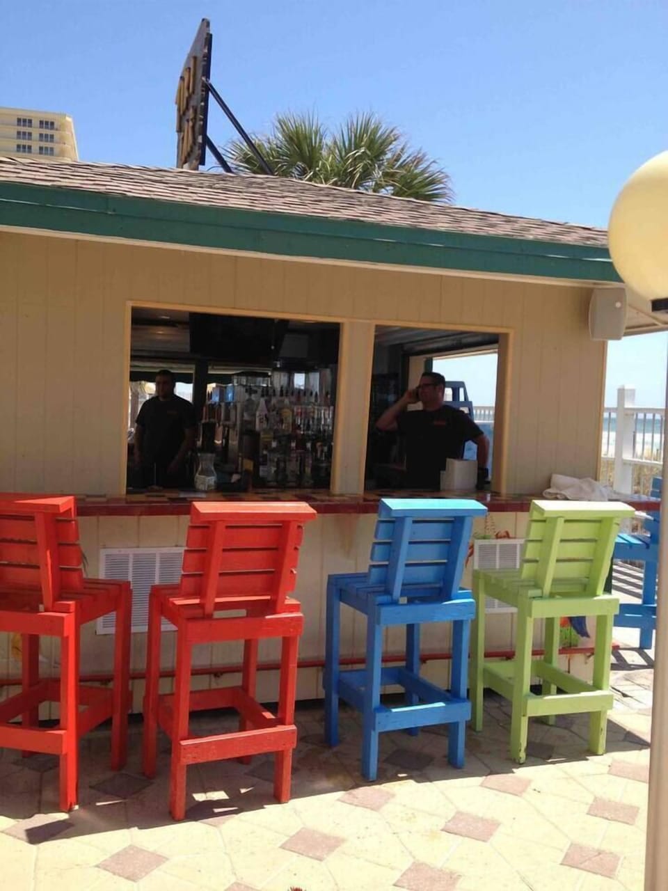 Tiki bar