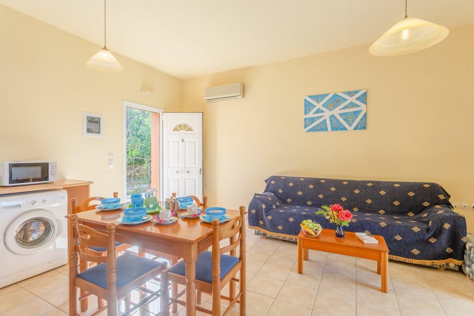 House | 1 bedroom