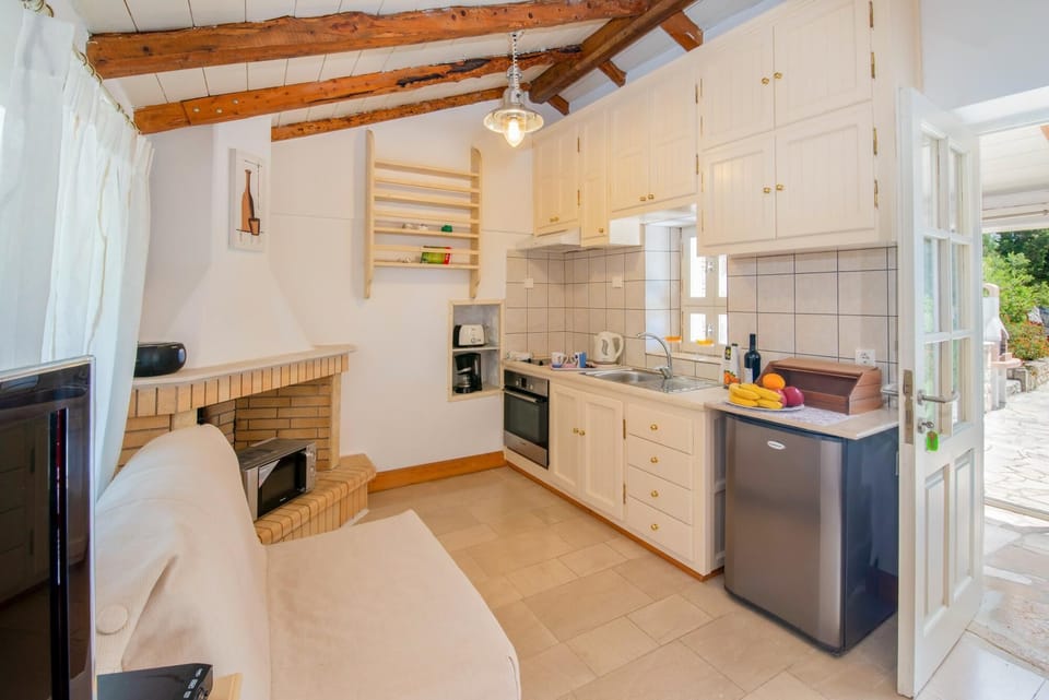 House | 1 bedroom