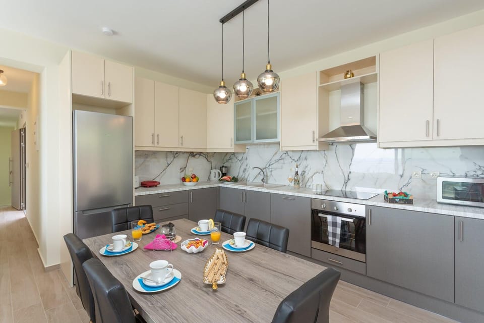 House | Private kitchen | Stovetop
