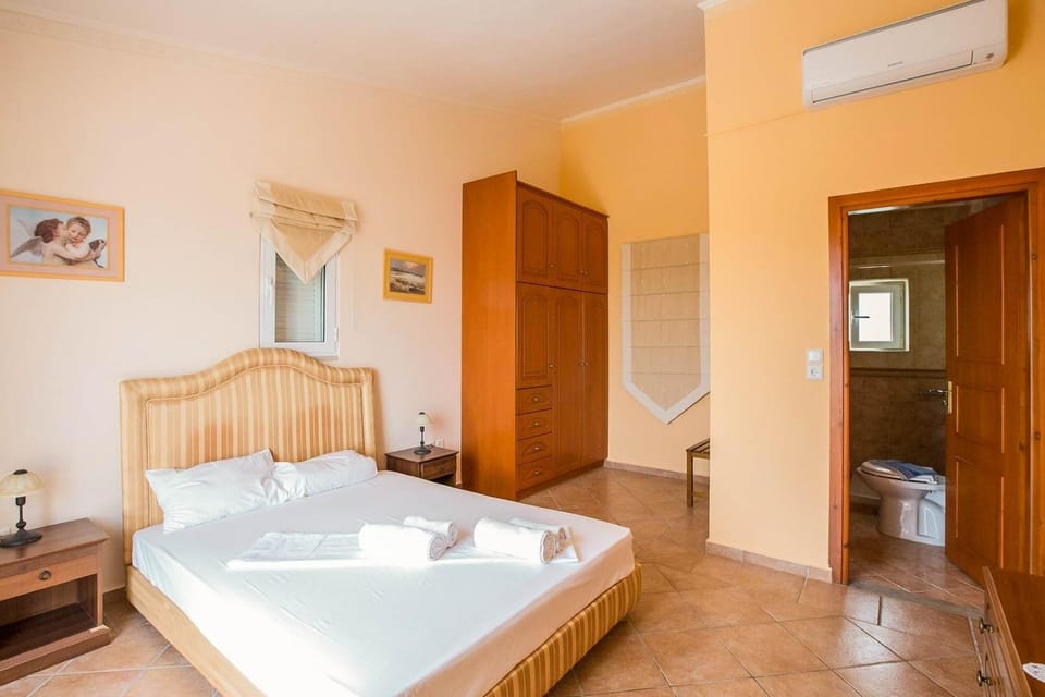 House | 4 bedrooms, WiFi