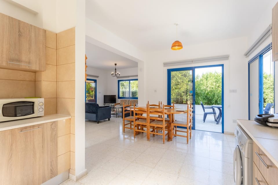 House | 2 bedrooms, WiFi