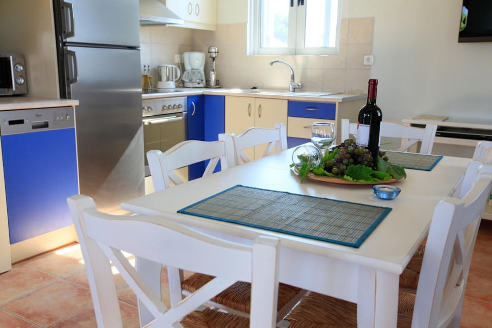 House | 3 bedrooms, WiFi