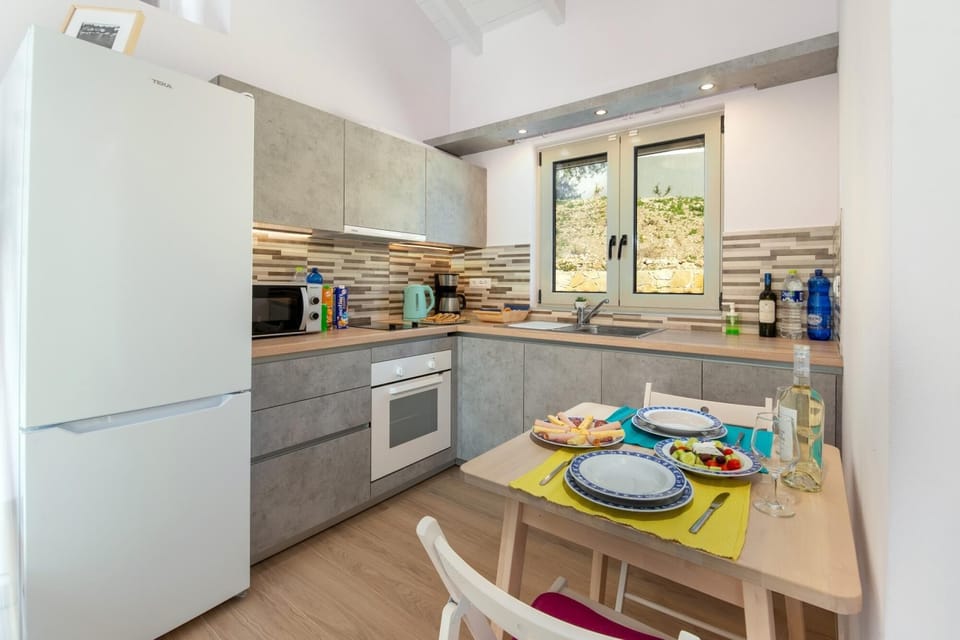 House | 2 bedrooms, WiFi