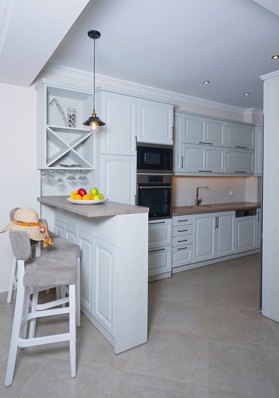 Villa, 3 Bedrooms, Sea View, Beachfront | Private kitchen | Highchair
