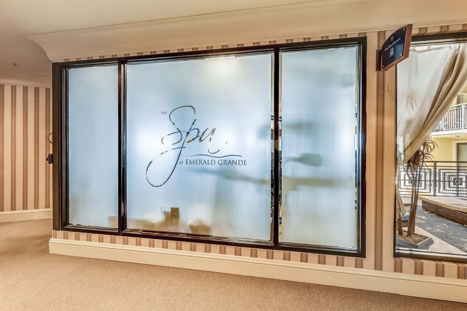 Spa at Emerald Grande