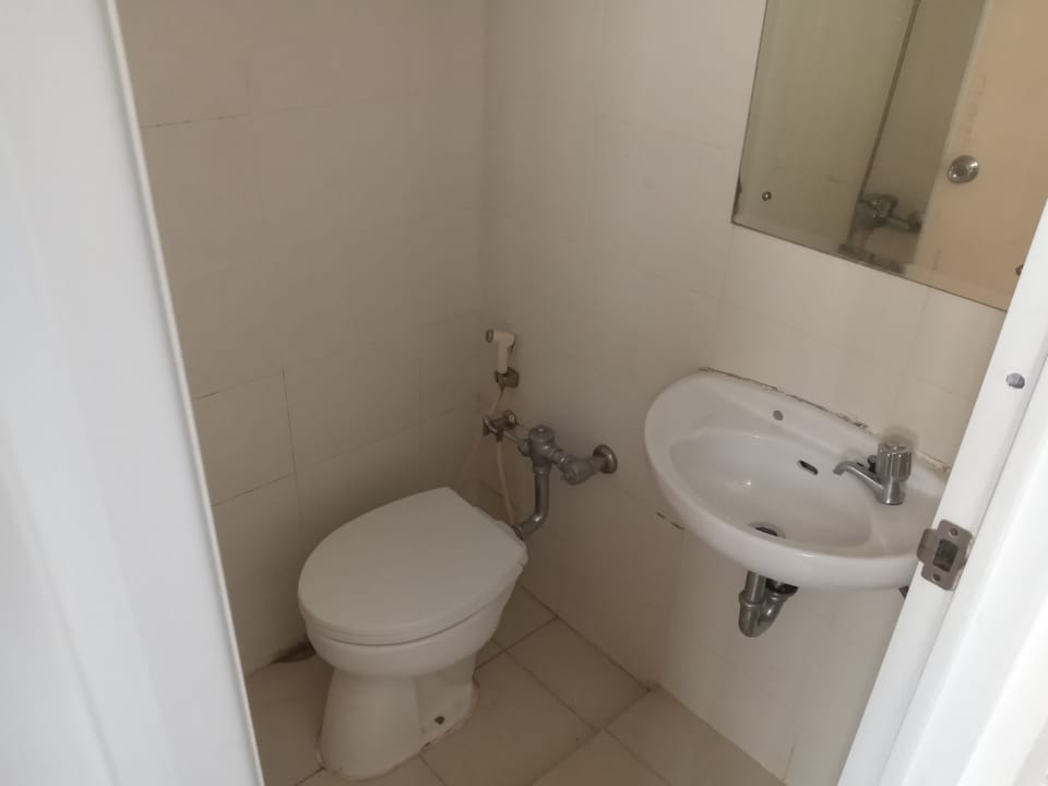 Standard Double Room | Bathroom | Shower