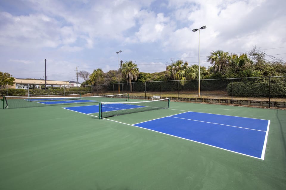 Pickleball Courts