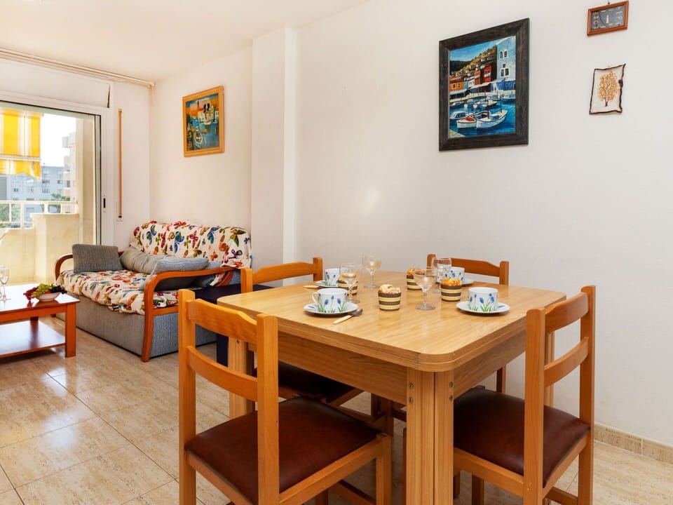 Table, Furniture, Picture Frame, Interior Design, Tableware, Wood, Floor, Flooring, Wall, Chair