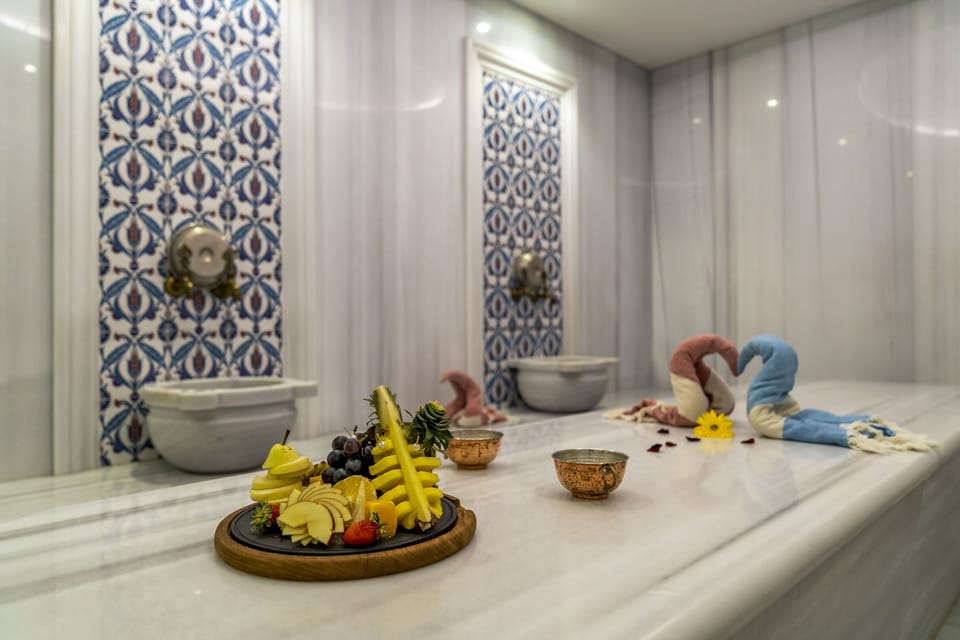 Couples treatment rooms, sauna, Turkish bath, body treatments