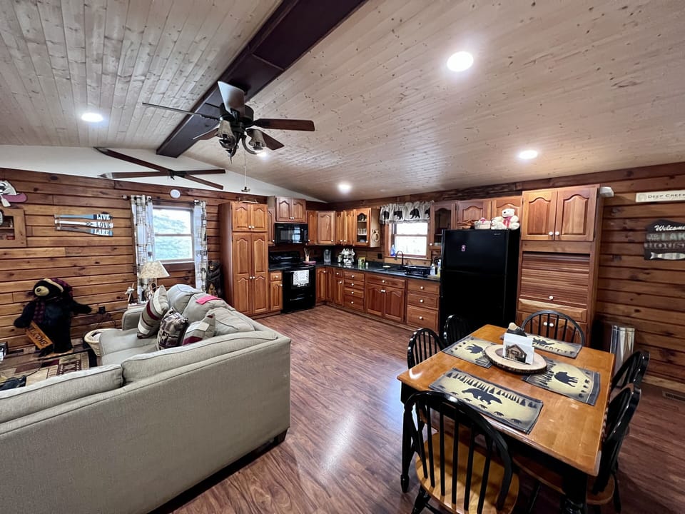 Dining and Kitchen Area 