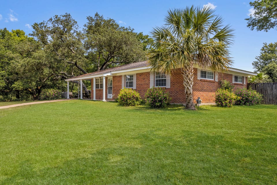 Located walking distance from the beach