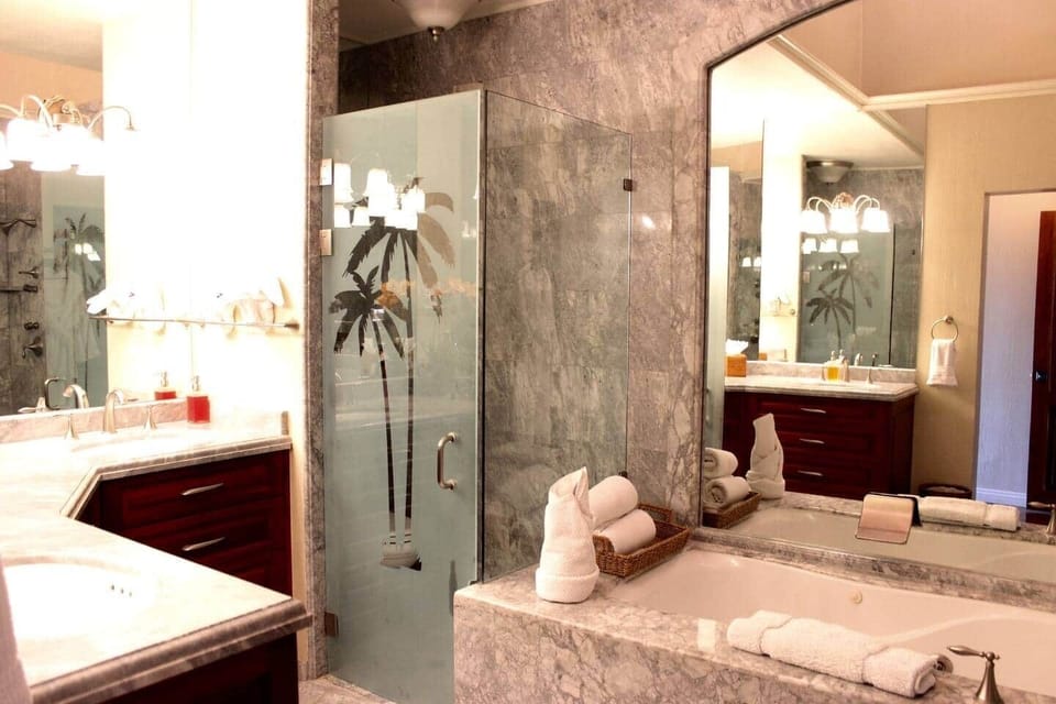 Master Bath with walk in closet, soaking tub, 2 vanities