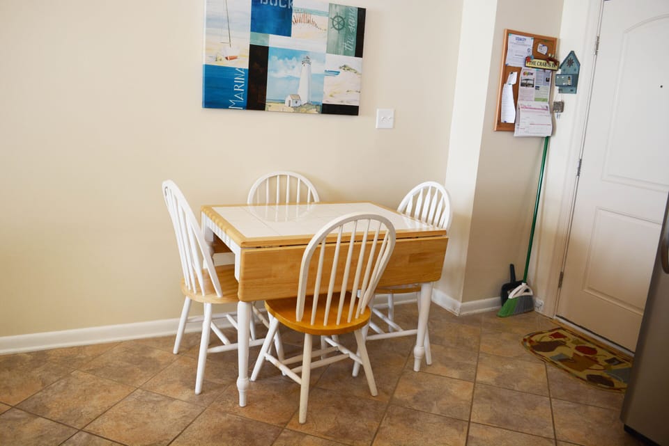 Dining-Area